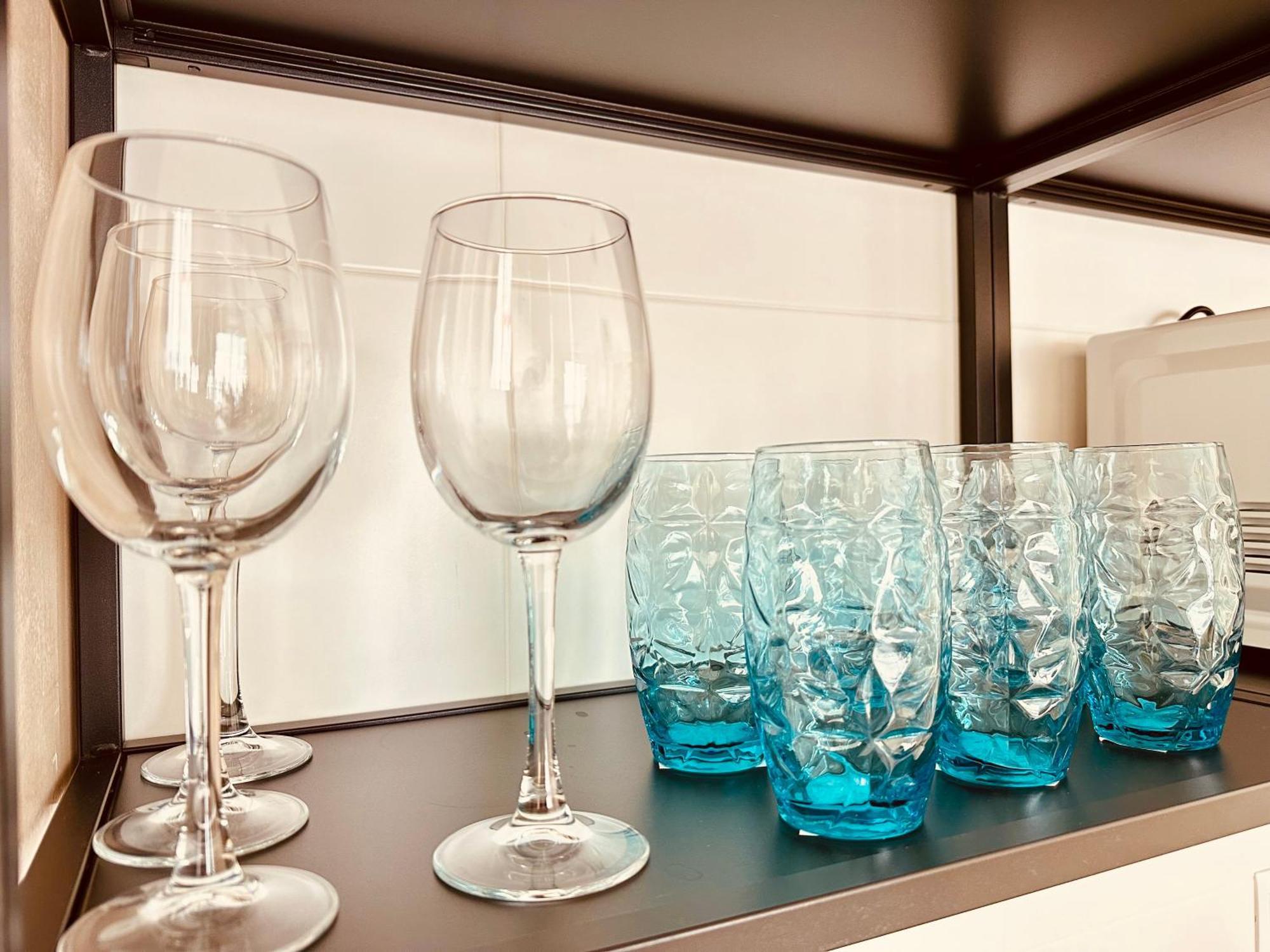 Cherry Jacuzzi Apartment รอนดา ภายนอก รูปภาพ